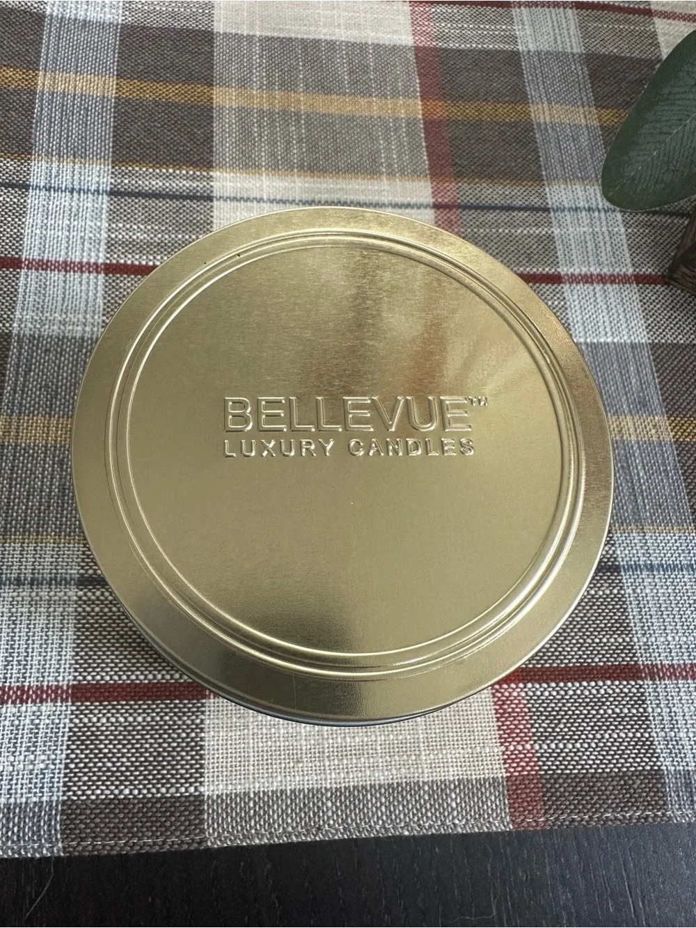 Mandarin Apple Scented Candle - Bellevue Luxury Candle